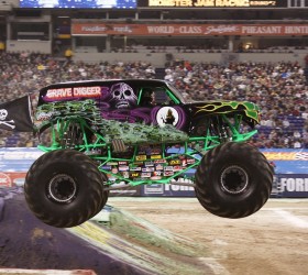 GraveDigger10_01