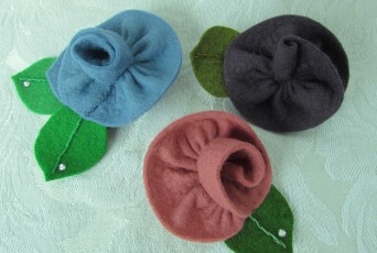 feltedflowerpins-Berladyn_press