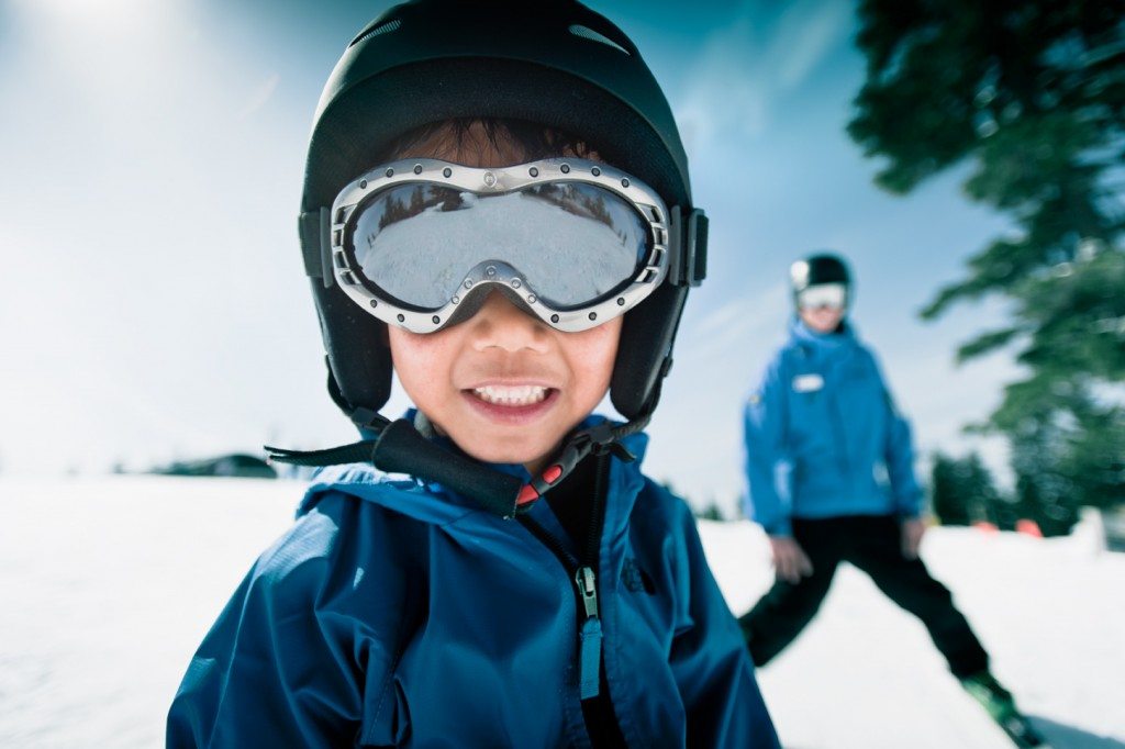 kid-friendly vancouver grouse mountain y2play skiing snowboarding