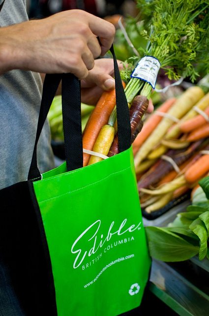 And you can put all of your food & gift purchases in this handy bag