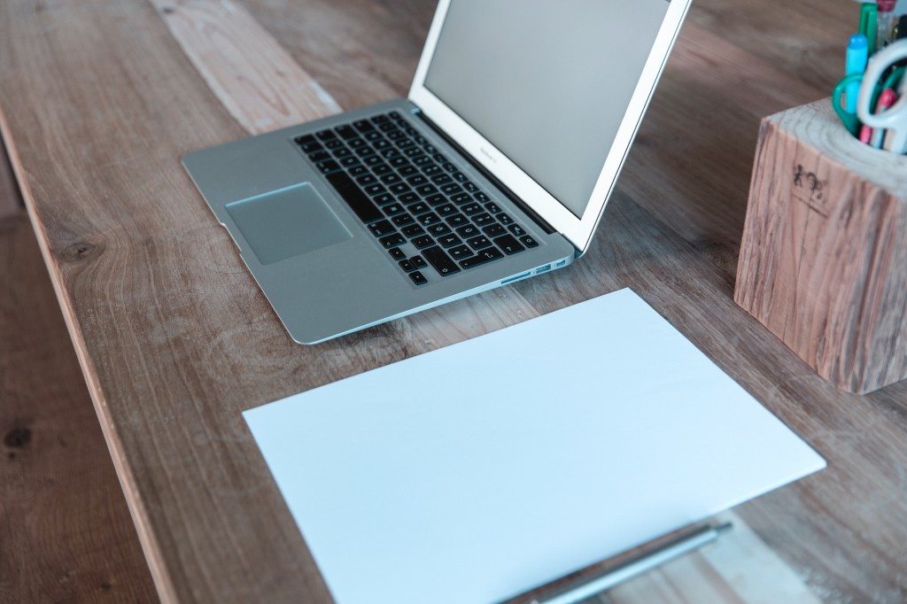 empty laptop